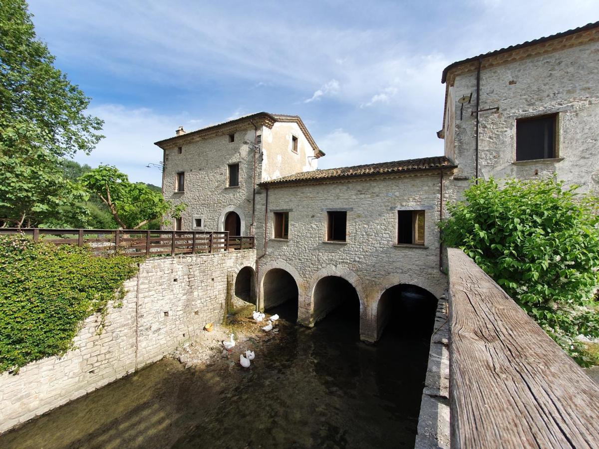 Albergo Diffuso La Piana Dei Mulini Colle d'Anchise Екстериор снимка