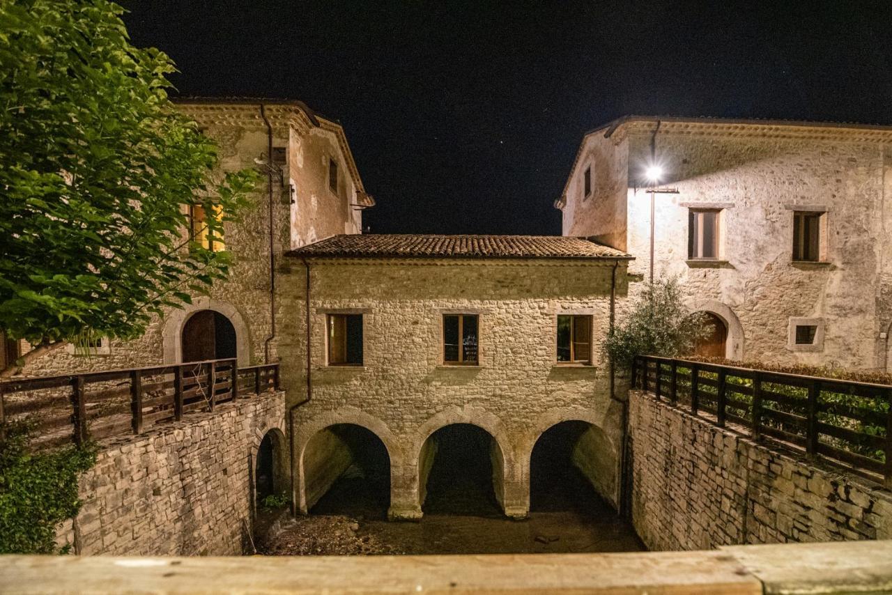 Albergo Diffuso La Piana Dei Mulini Colle d'Anchise Екстериор снимка